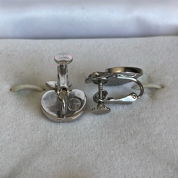 VINTAGE CHRISTIAN Dior Apple CD Clip-On Earrings - Picture 4 of 7
